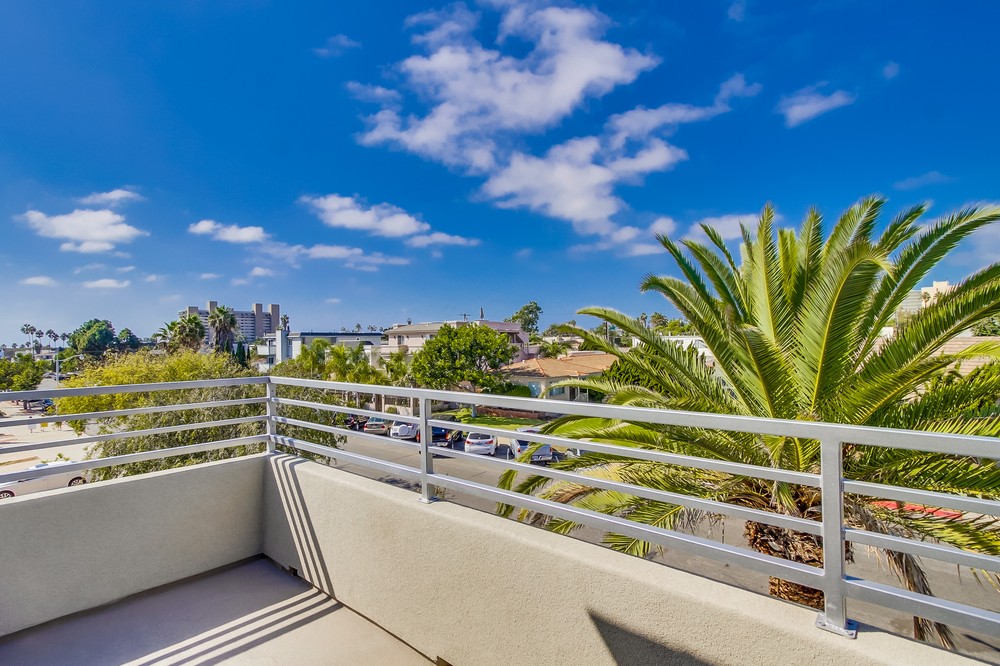 Virtual tour photo 25 of 53 for 965 Diamond Street