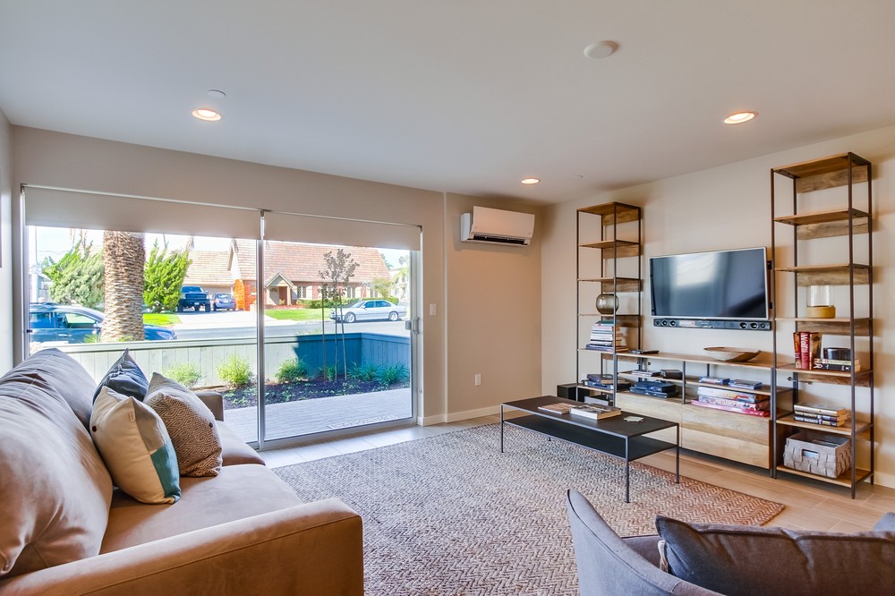 Virtual tour photo 46 of 53 for 965 Diamond Street