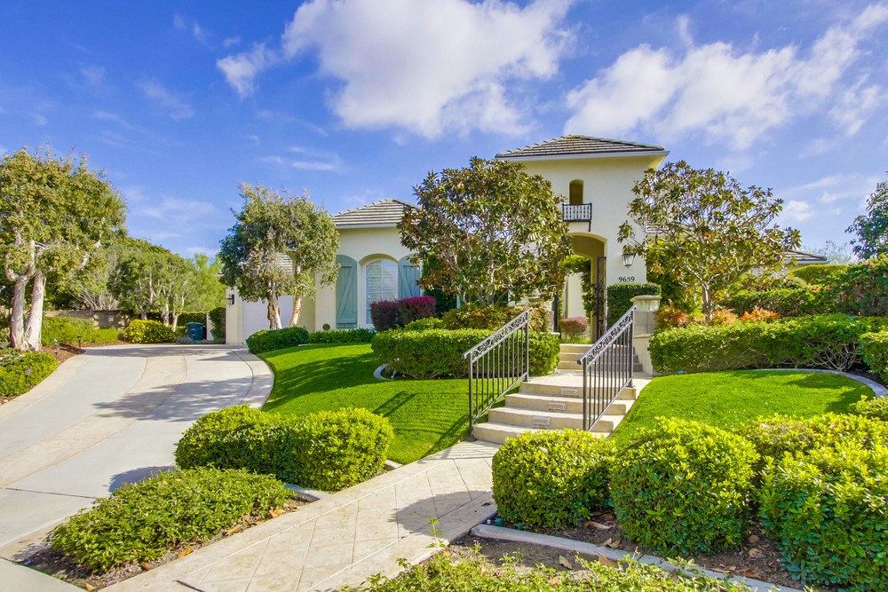 Virtual tour photo 1 of 85 for 9659 Lario Ln