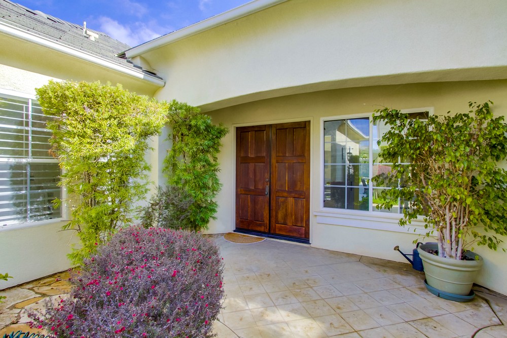 Virtual tour photo 11 of 85 for 9659 Lario Ln