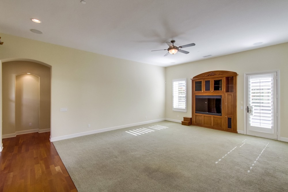 Virtual tour photo 16 of 85 for 9659 Lario Ln