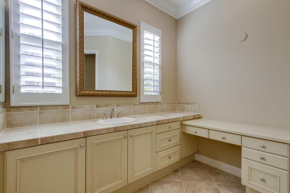 Virtual tour photo 40 of 85 for 9659 Lario Ln