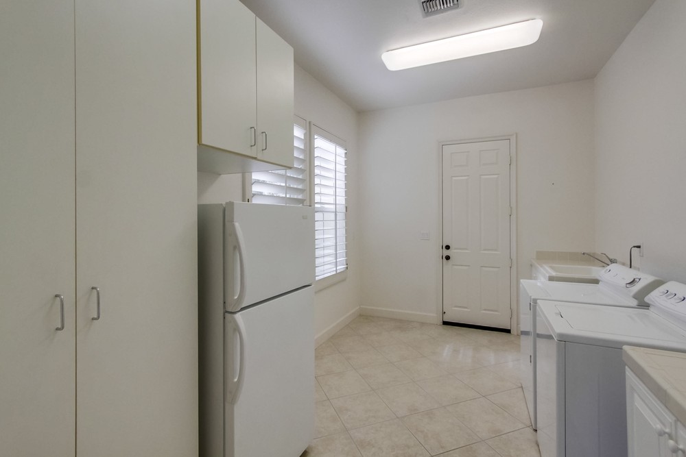 Virtual tour photo 59 of 85 for 9659 Lario Ln