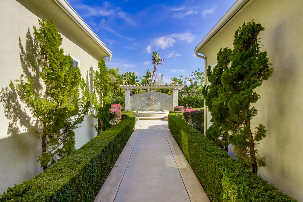 Virtual tour photo 66 of 85 for 9659 Lario Ln