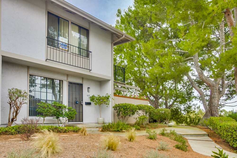 Virtual tour photo 3 of 33 for 9666 Caminito Del Vida