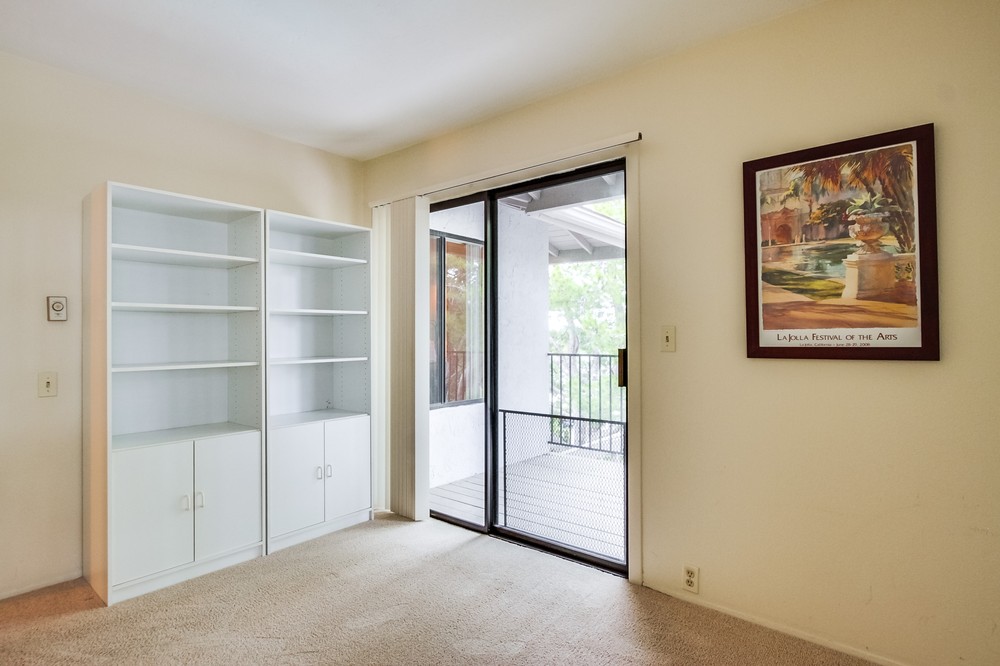 Virtual tour photo 22 of 33 for 9666 Caminito Del Vida