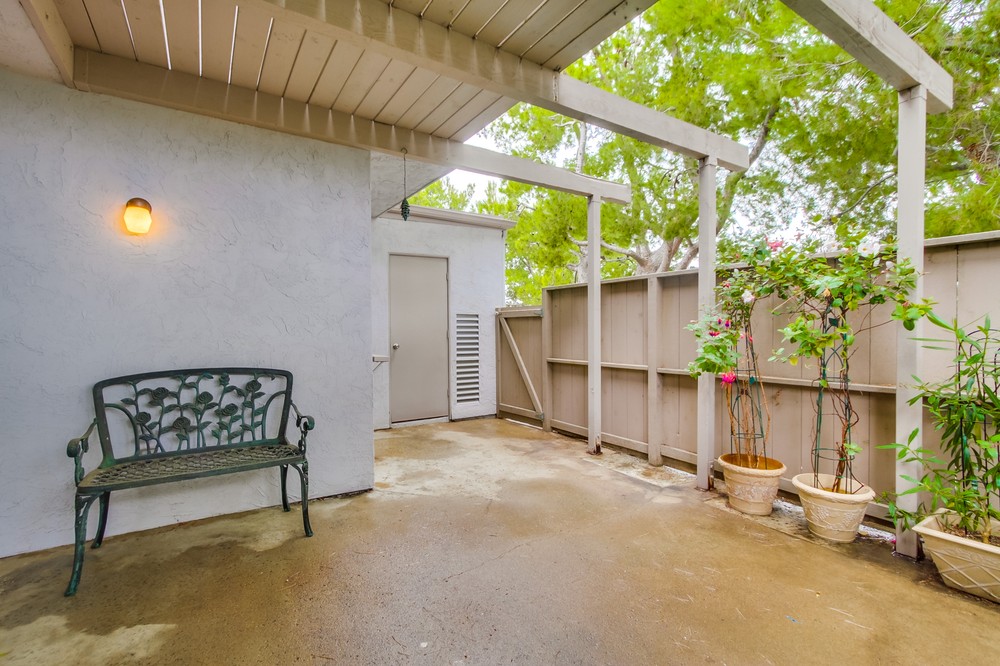Virtual tour photo 32 of 33 for 9666 Caminito Del Vida