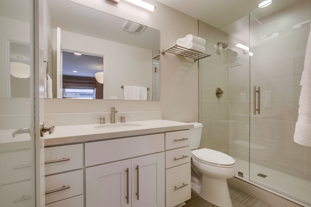 Virtual tour photo 13 of 72 for 967 Diamond St