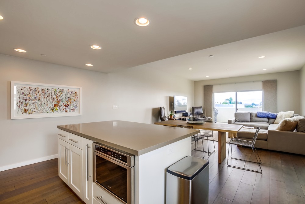 Virtual tour photo 31 of 72 for 967 Diamond St