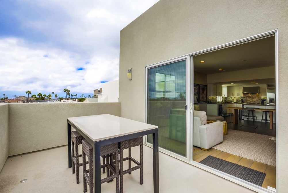 Virtual tour photo 34 of 72 for 967 Diamond St