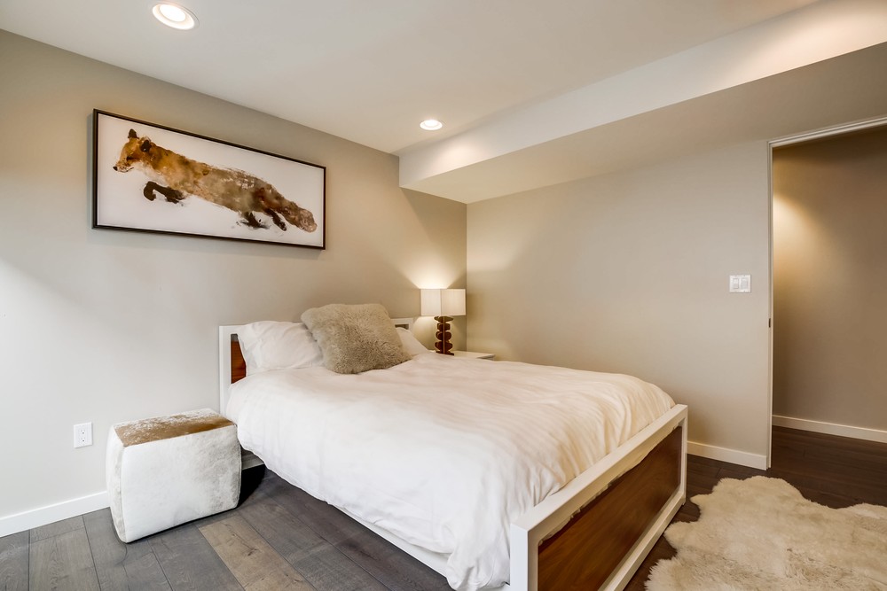 Virtual tour photo 40 of 72 for 967 Diamond St