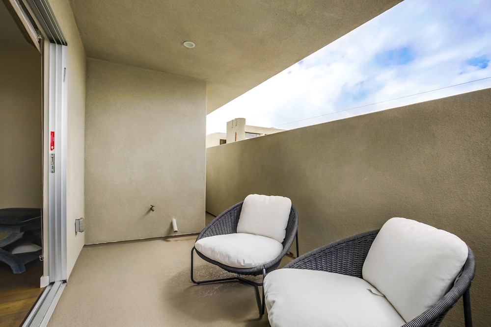 Virtual tour photo 58 of 72 for 967 Diamond St