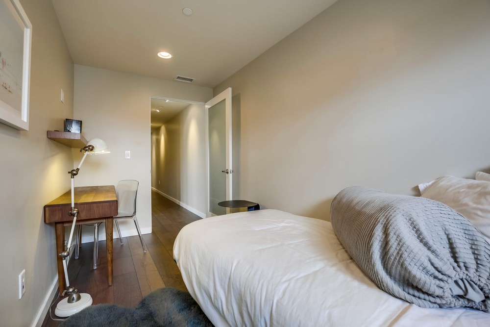 Virtual tour photo 61 of 72 for 967 Diamond St