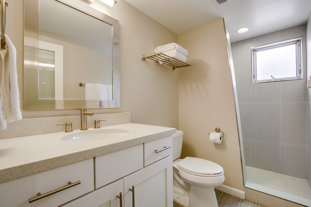 Virtual tour photo 62 of 72 for 967 Diamond St
