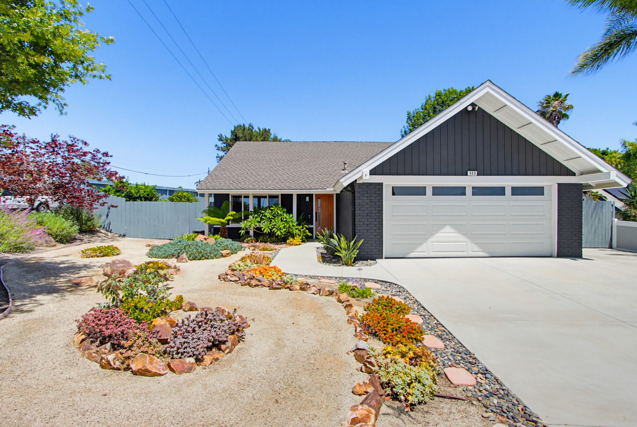 Virtual tour photo 5 of 56 for 969 Chablis Ln