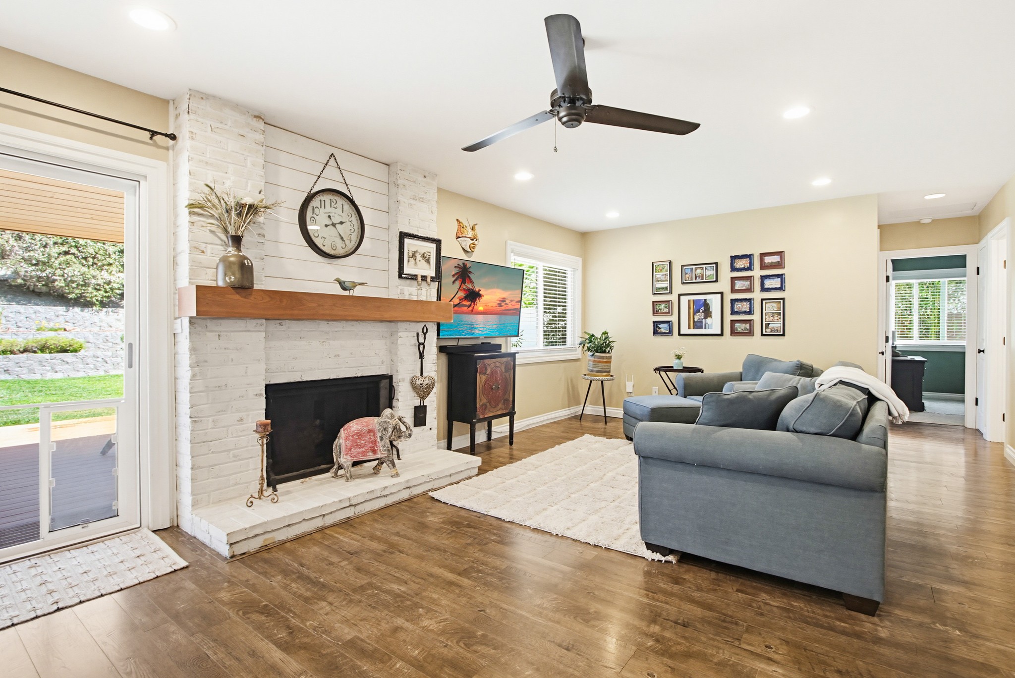 Virtual tour photo 9 of 56 for 969 Chablis Ln