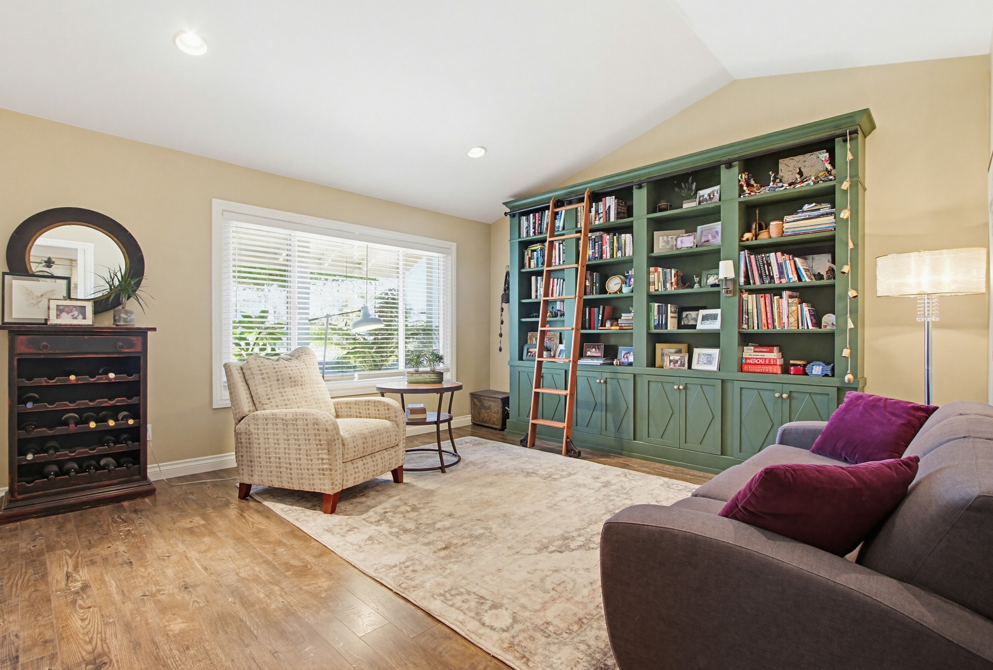 Virtual tour photo 23 of 56 for 969 Chablis Ln