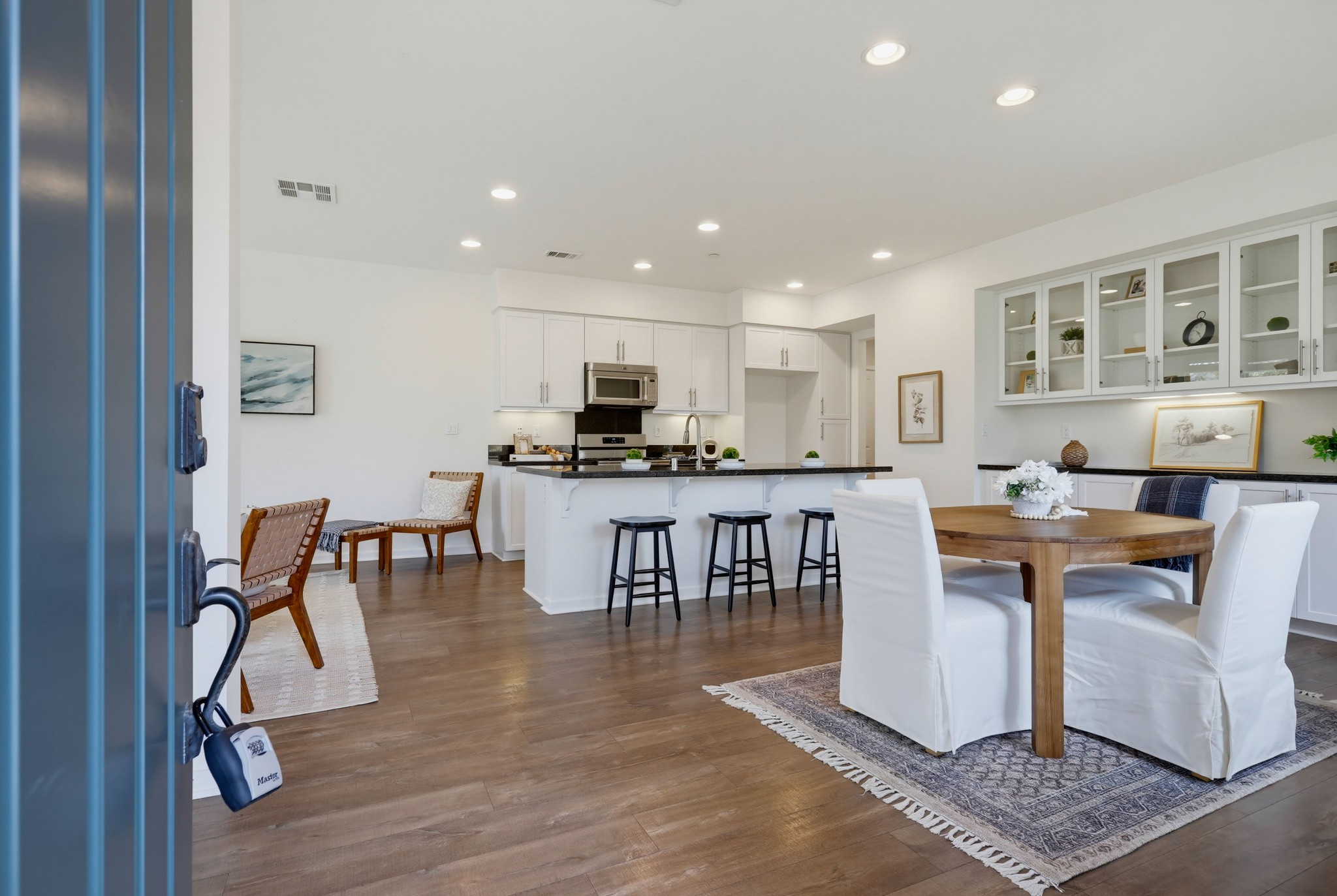 Virtual tour photo 8 of 66 for 97 Adelfa St