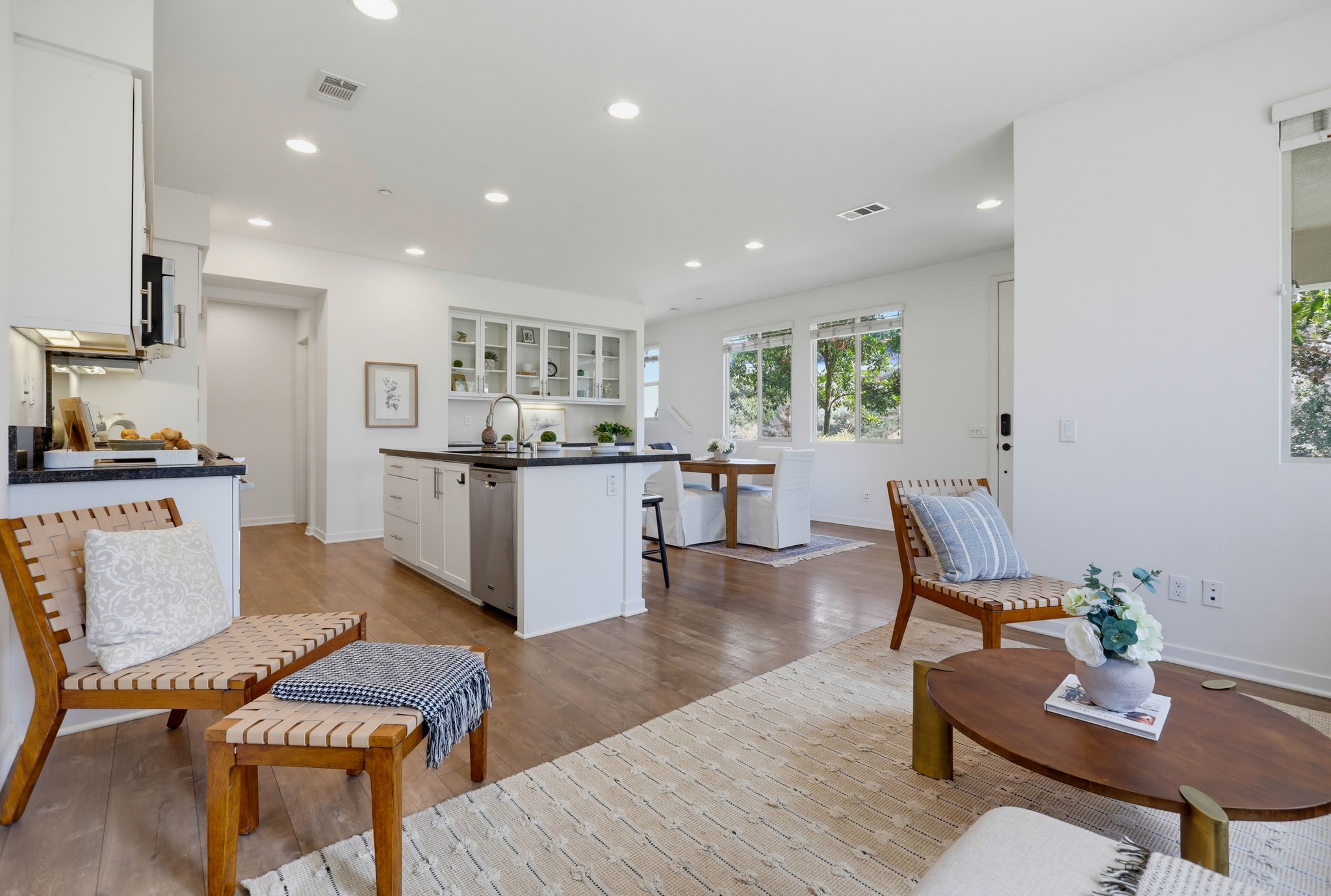 Virtual tour photo 10 of 66 for 97 Adelfa St