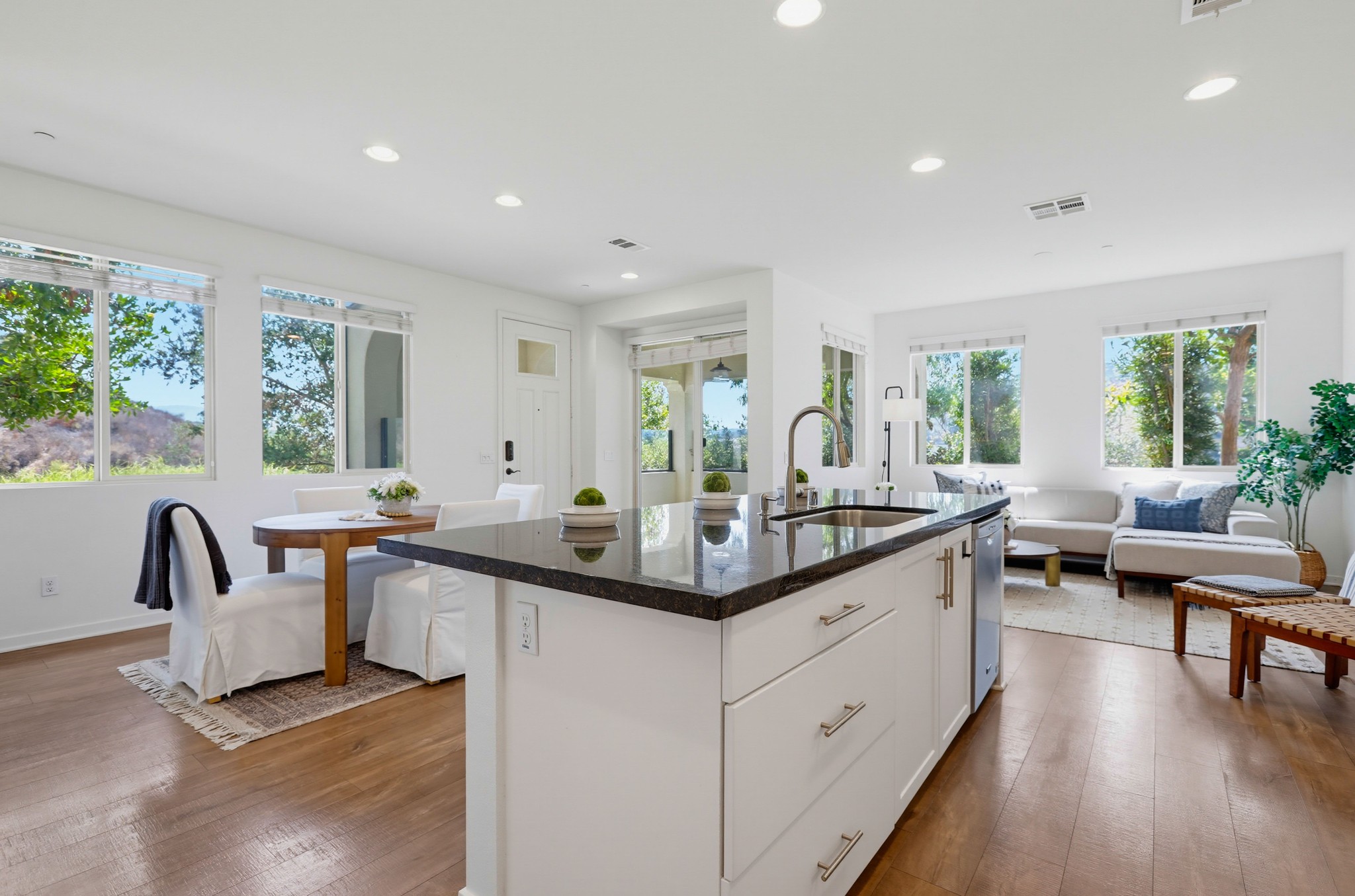 Virtual tour photo 26 of 66 for 97 Adelfa St