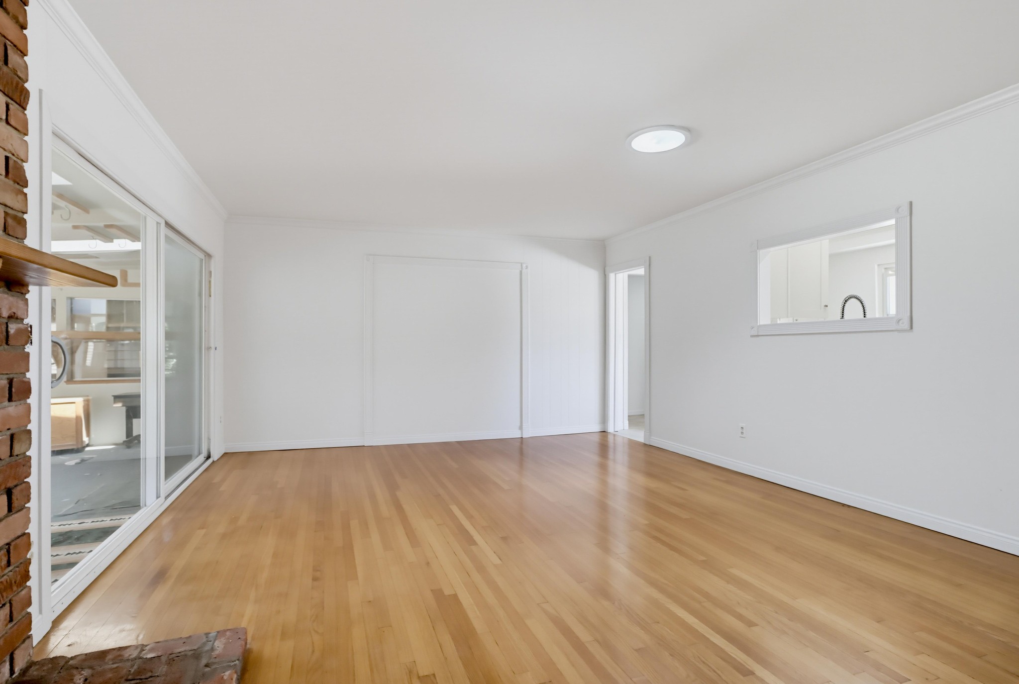 Virtual tour photo 12 of 54 for 97 E Mankato St
