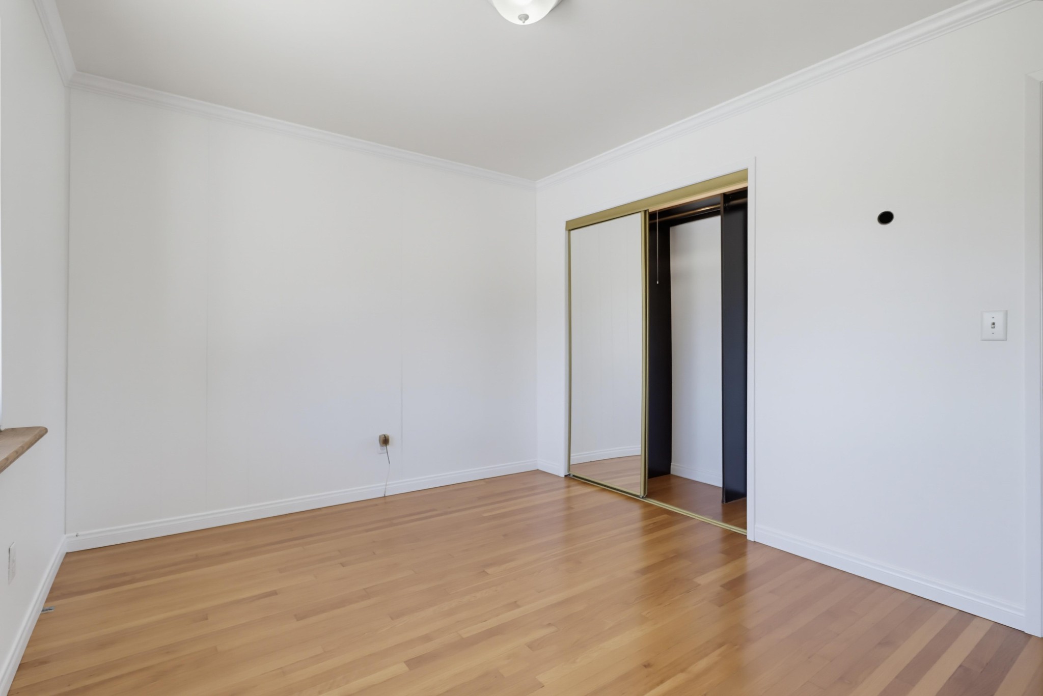 Virtual tour photo 26 of 54 for 97 E Mankato St