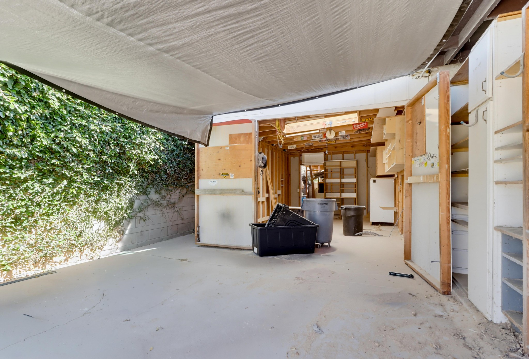 Virtual tour photo 38 of 54 for 97 E Mankato St
