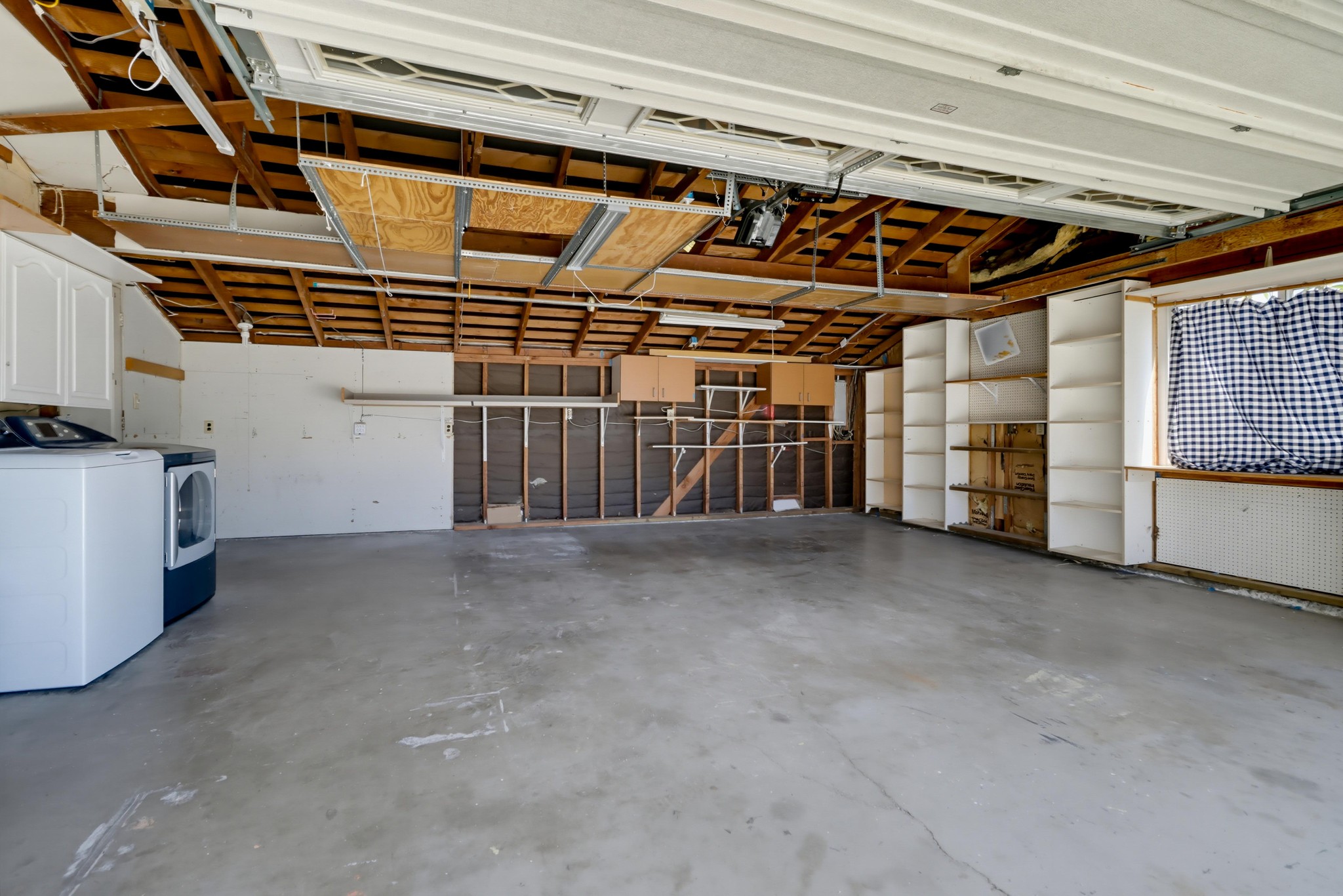 Virtual tour photo 42 of 54 for 97 E Mankato St