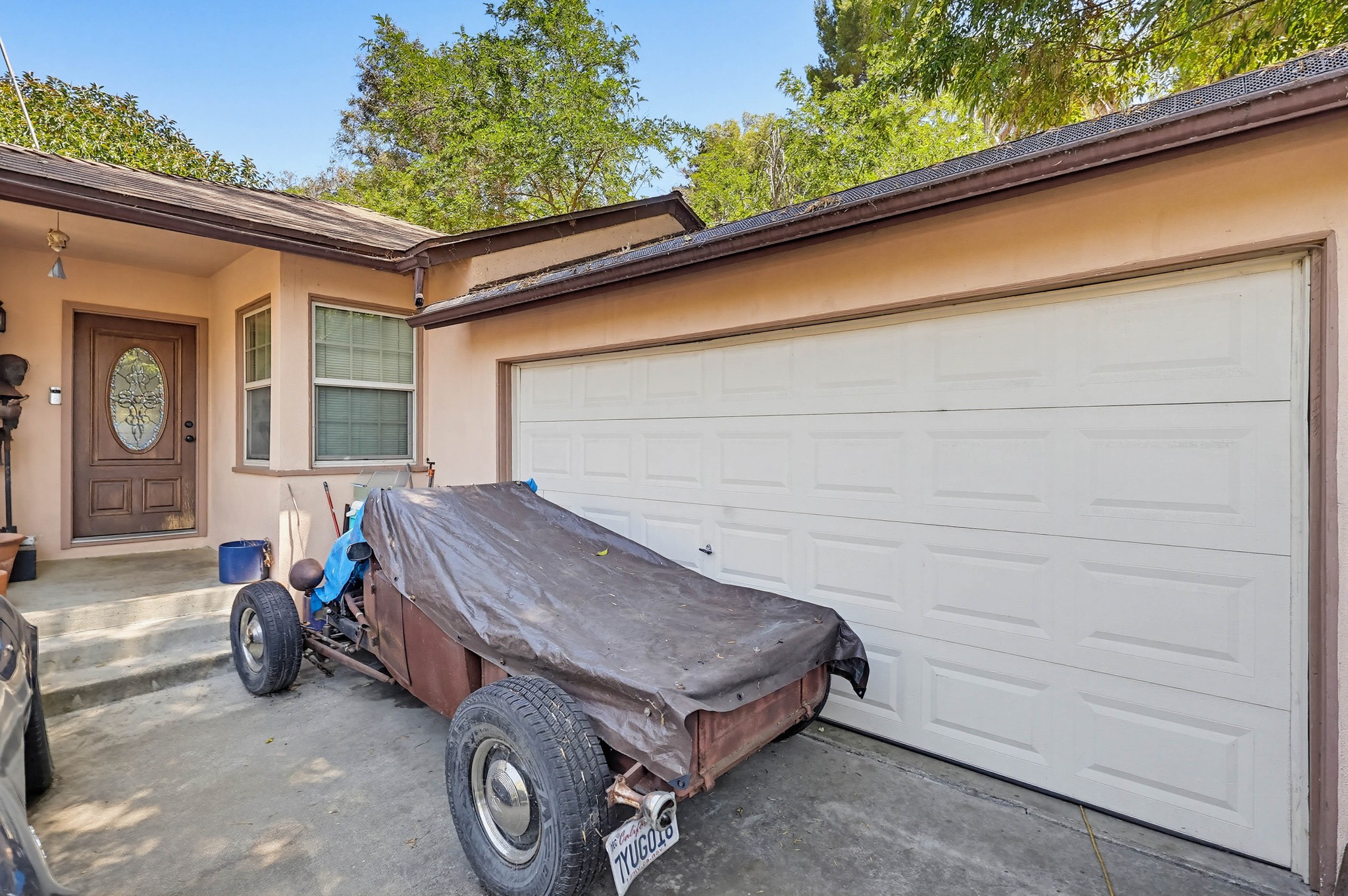 Virtual tour photo 7 of 57 for 970 N Meyler St