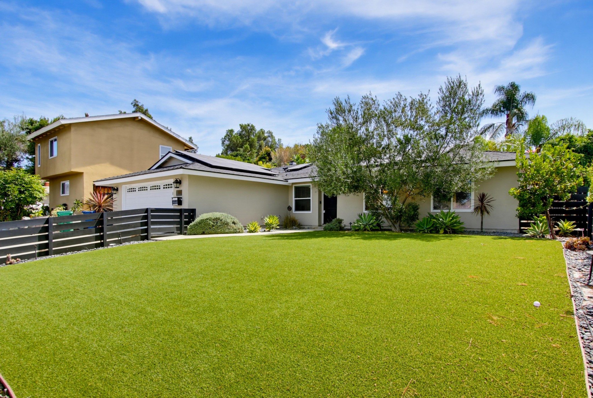 Virtual tour photo 6 of 67 for 9723 Roe Dr