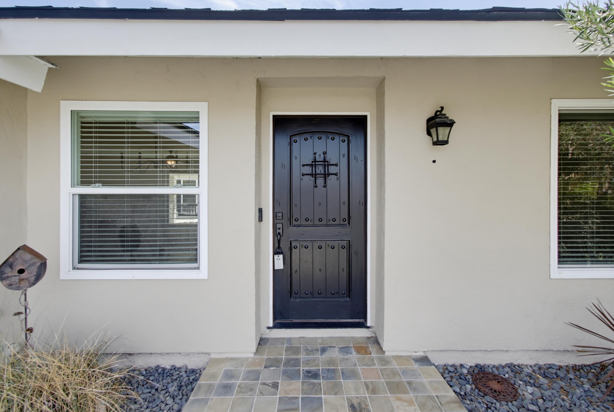Virtual tour photo 8 of 67 for 9723 Roe Dr