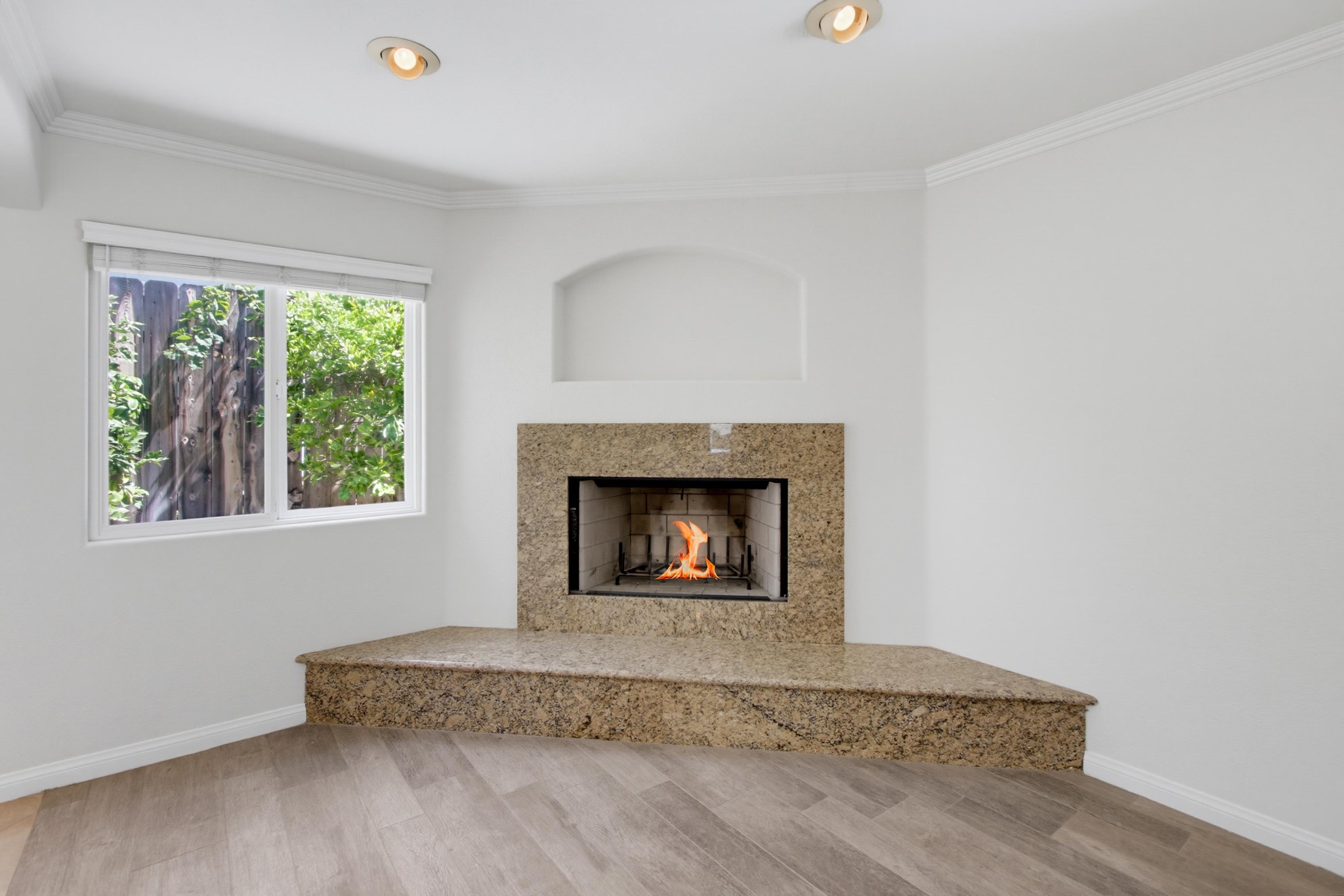 Virtual tour photo 18 of 67 for 9723 Roe Dr