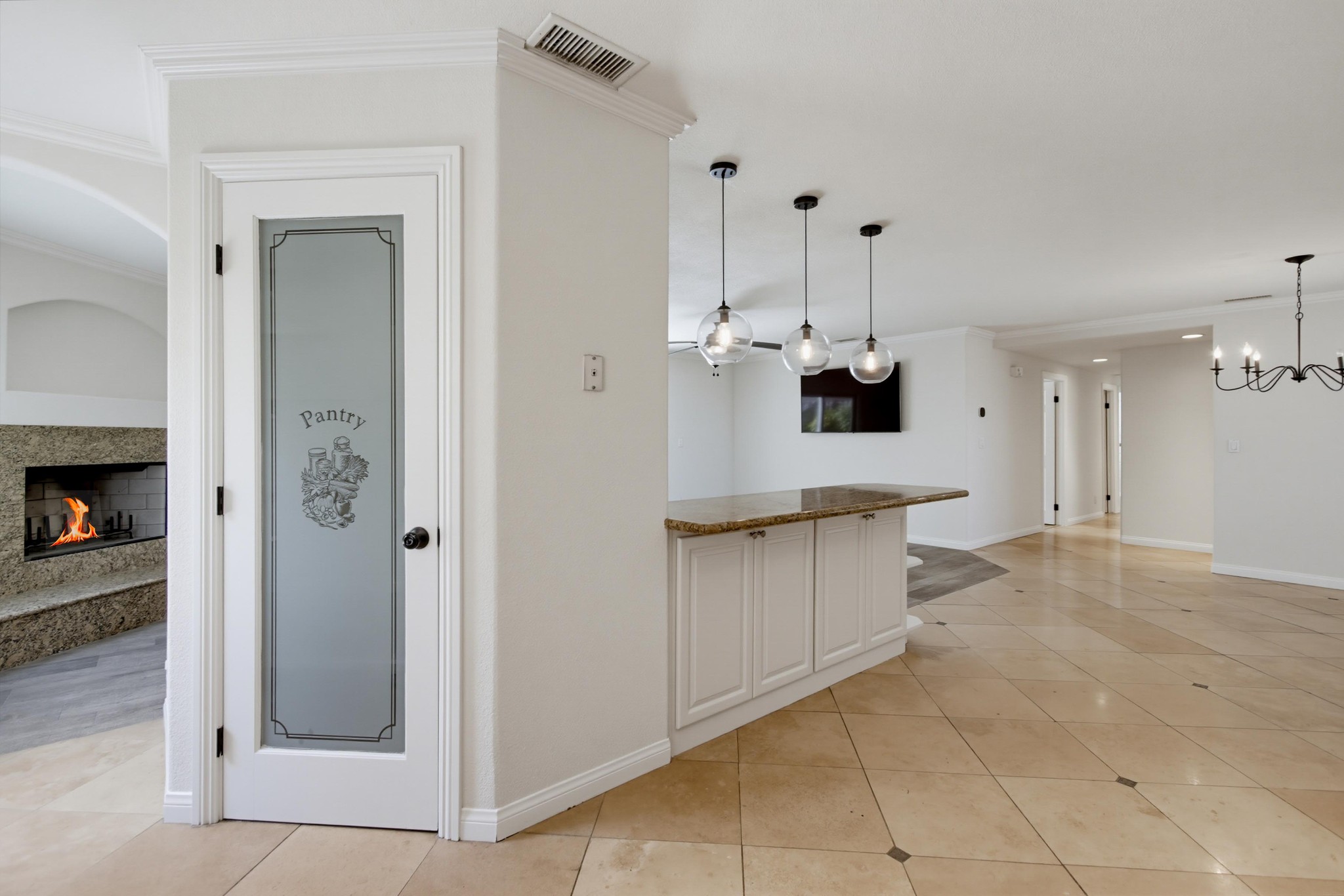Virtual tour photo 24 of 67 for 9723 Roe Dr