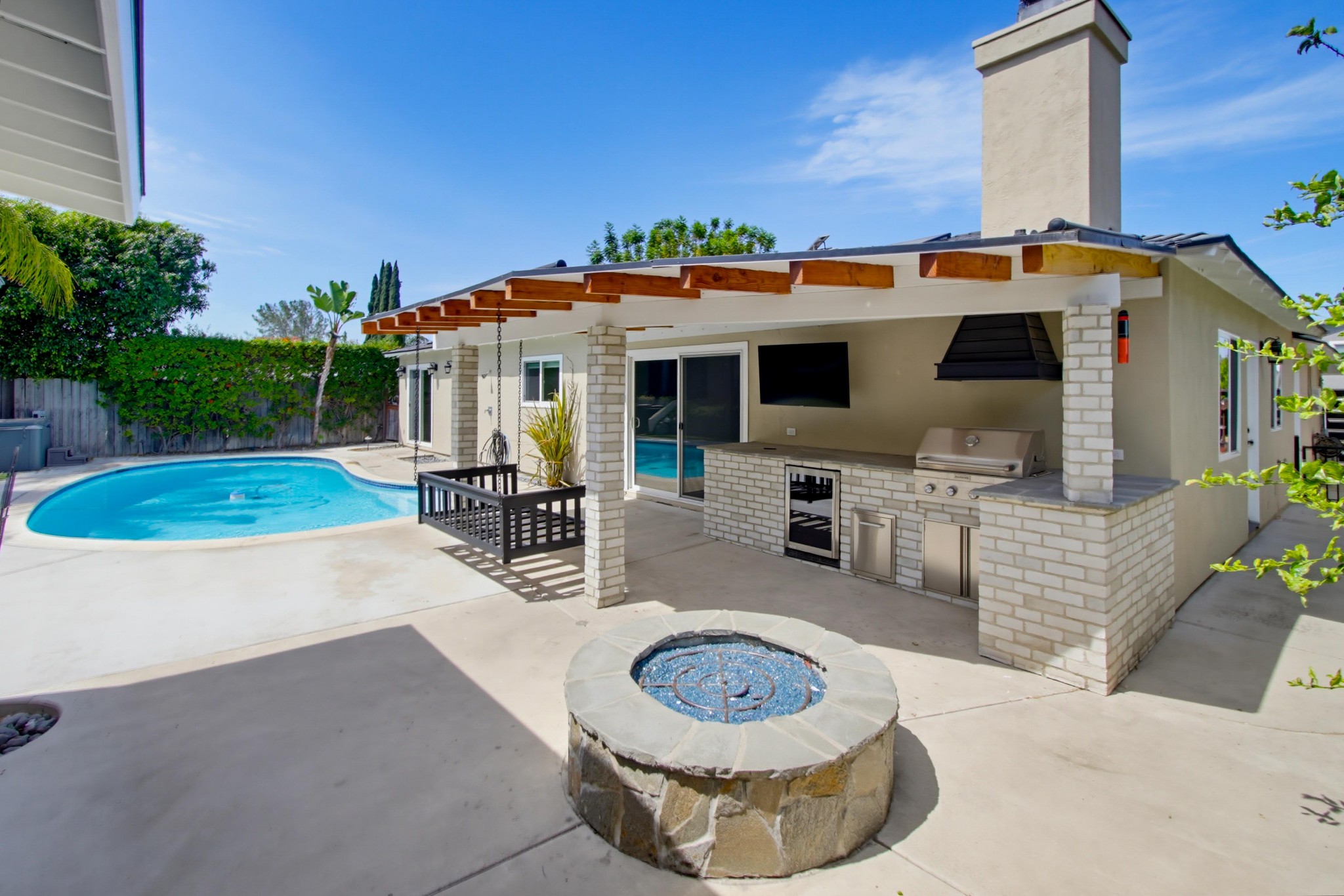 Virtual tour photo 46 of 67 for 9723 Roe Dr