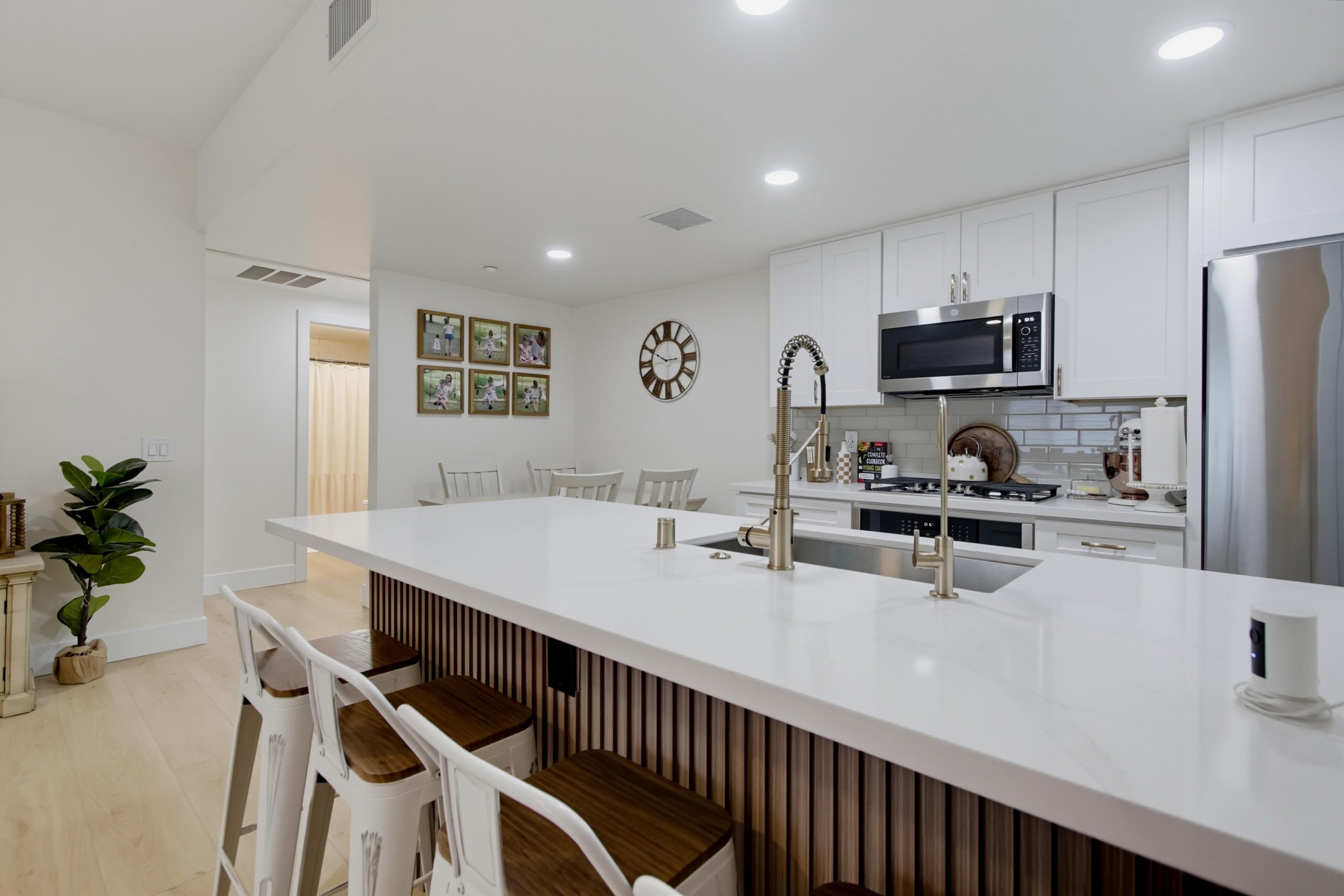 Virtual tour photo 12 of 50 for 9728 Marilla Dr Unit 106
