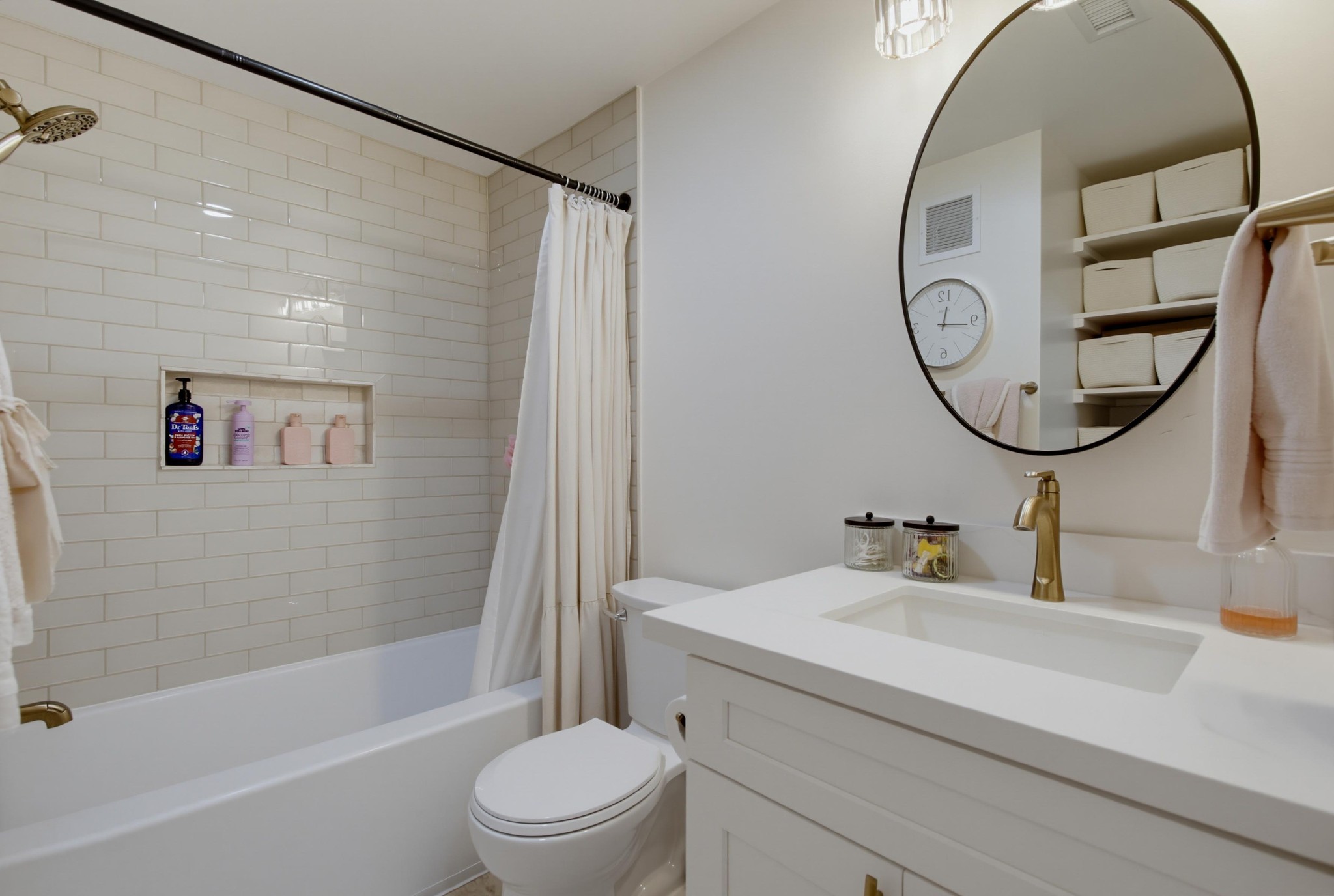 Virtual tour photo 20 of 50 for 9728 Marilla Dr Unit 106