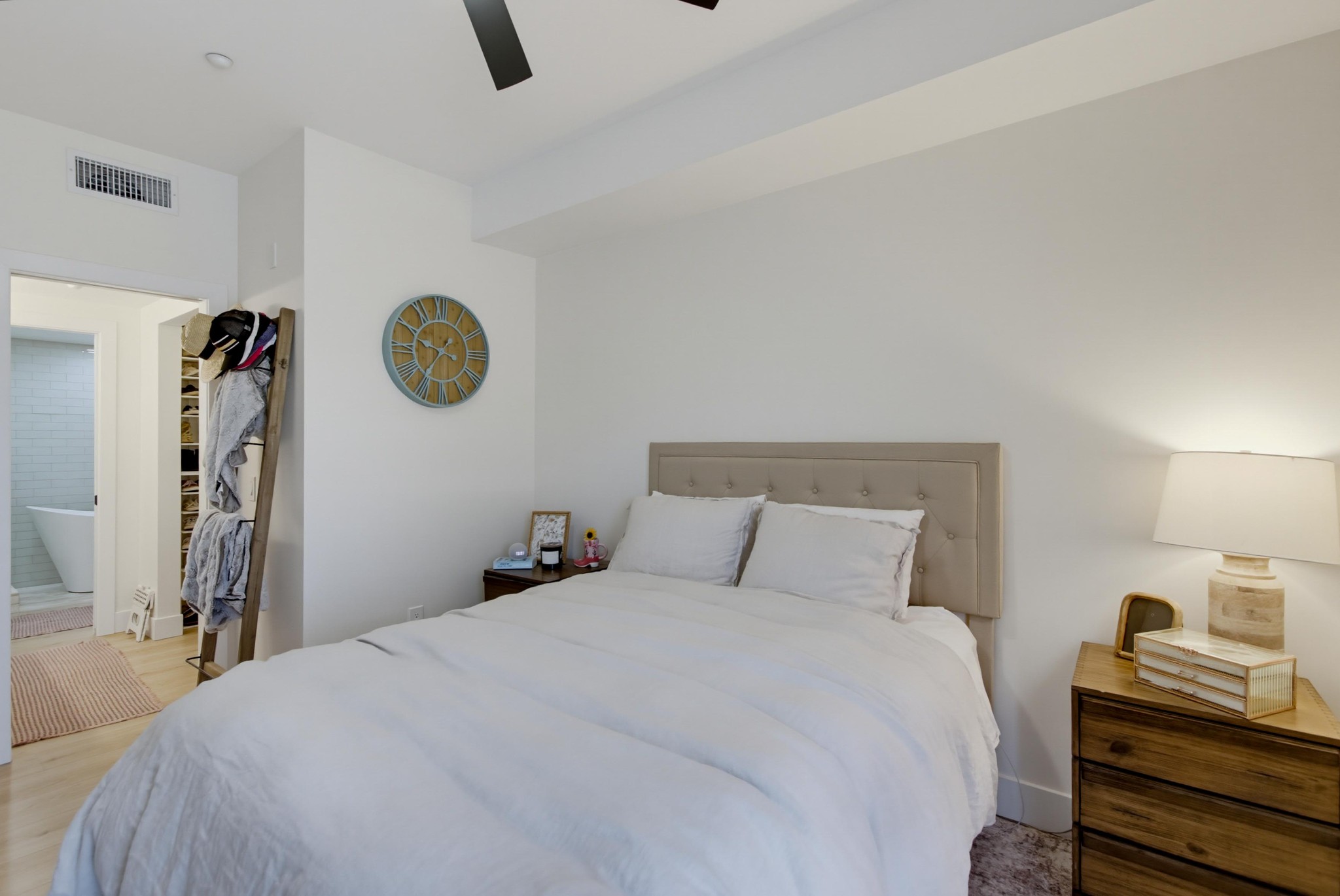 Virtual tour photo 26 of 50 for 9728 Marilla Dr Unit 106