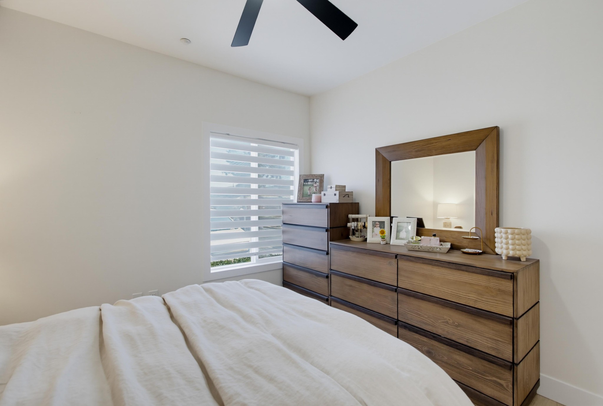 Virtual tour photo 28 of 50 for 9728 Marilla Dr Unit 106