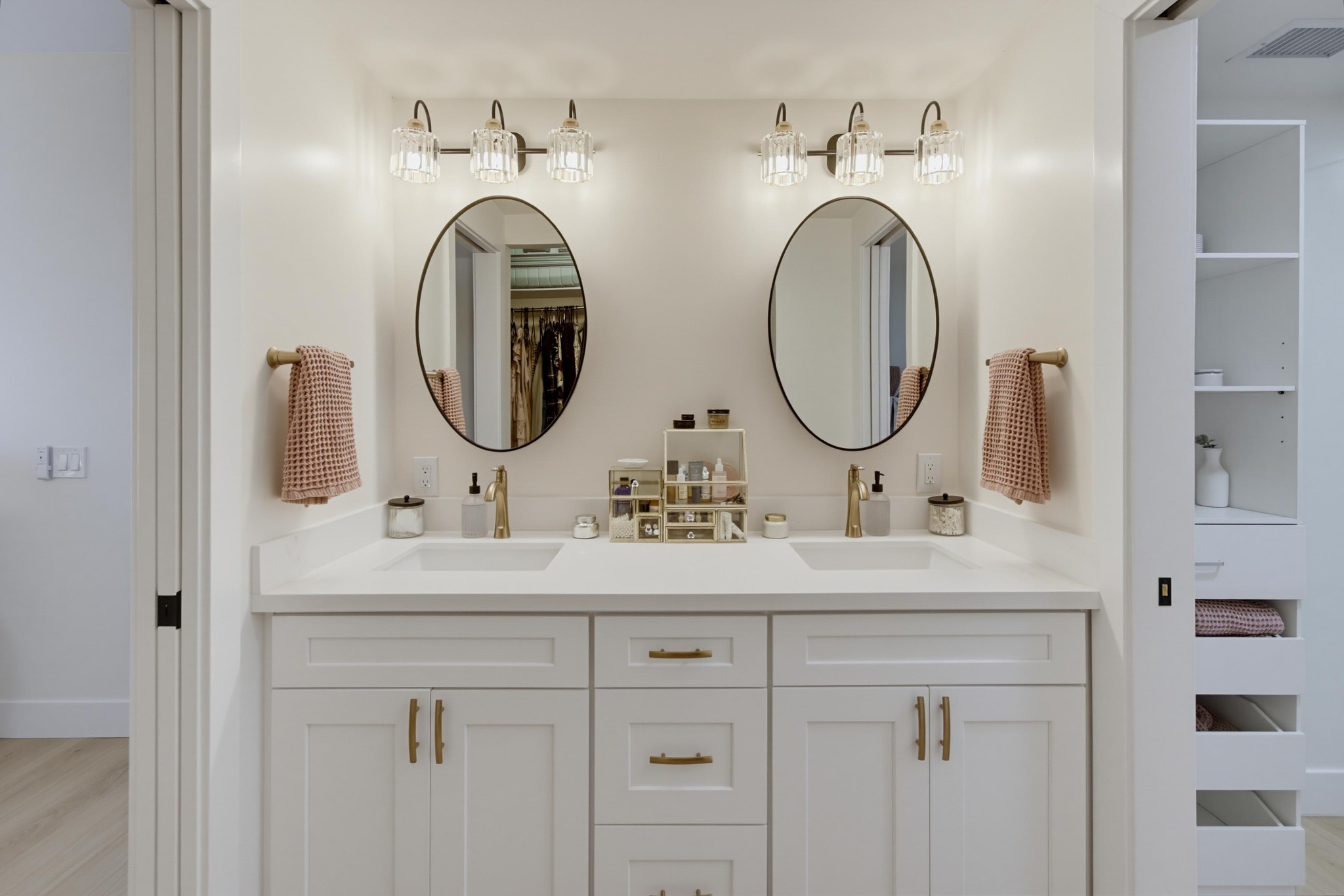 Virtual tour photo 33 of 50 for 9728 Marilla Dr Unit 106