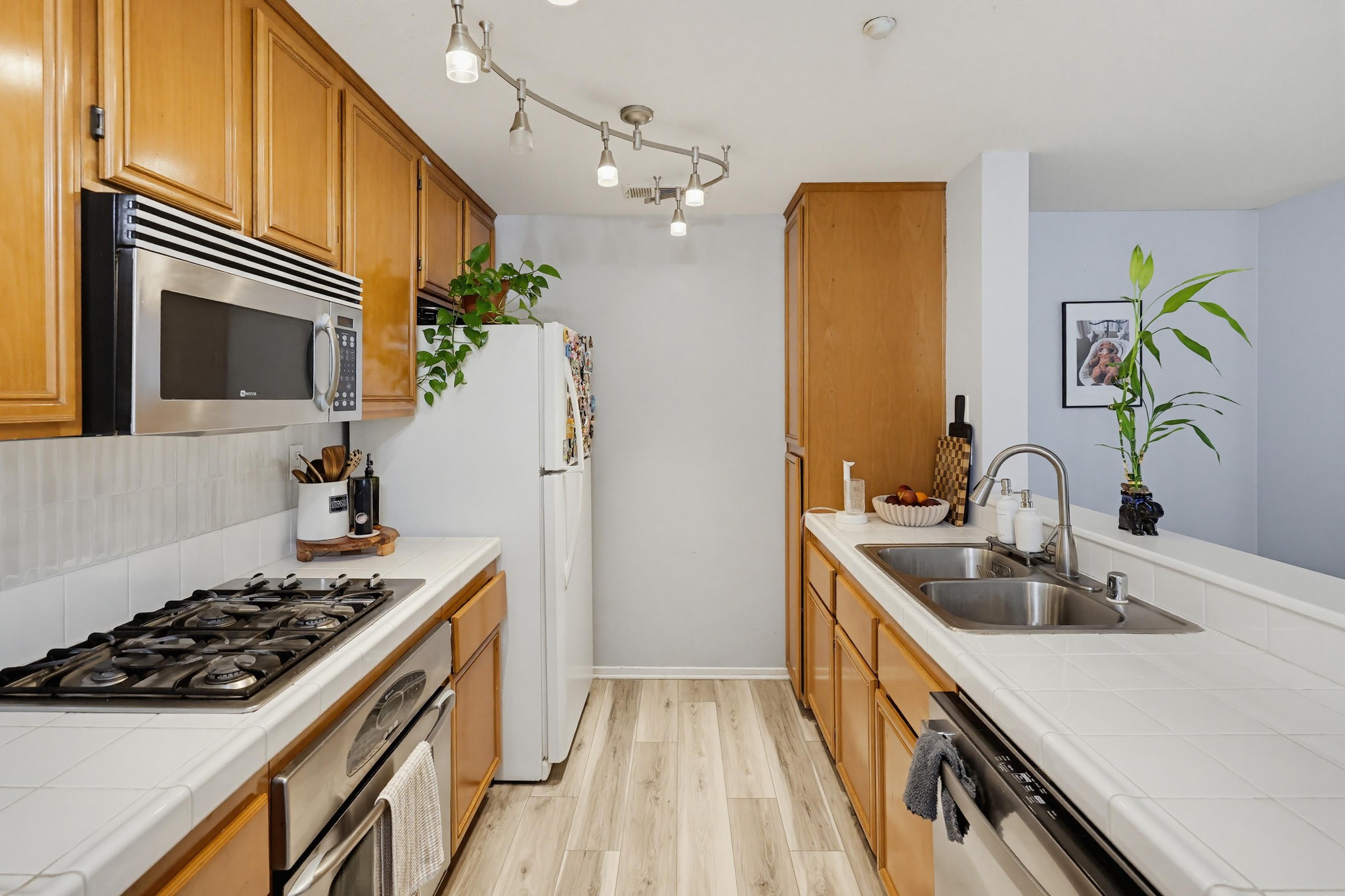 Virtual tour photo 15 of 47 for 9728 Marilla Dr UNIT 205