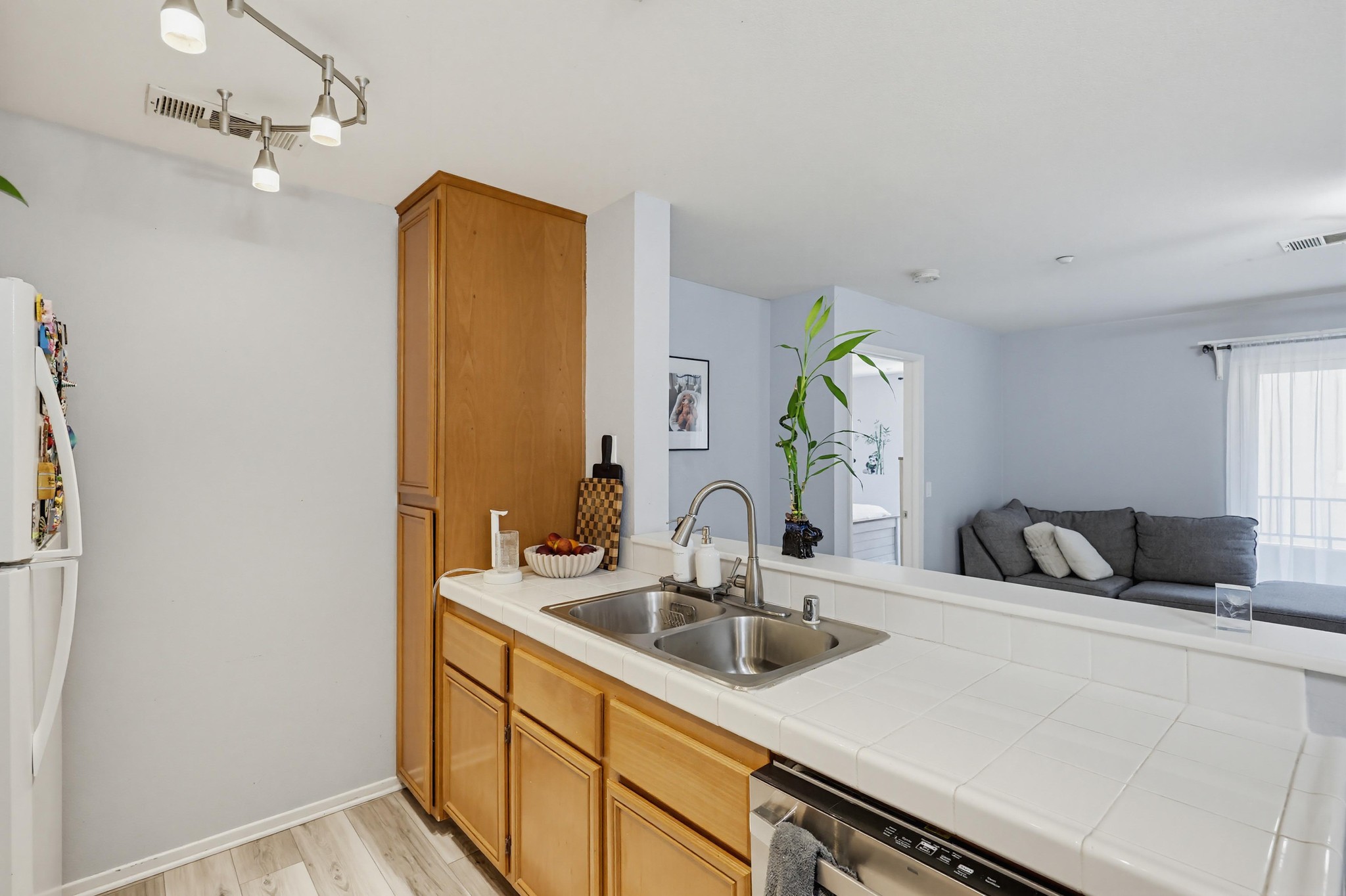 Virtual tour photo 16 of 47 for 9728 Marilla Dr UNIT 205
