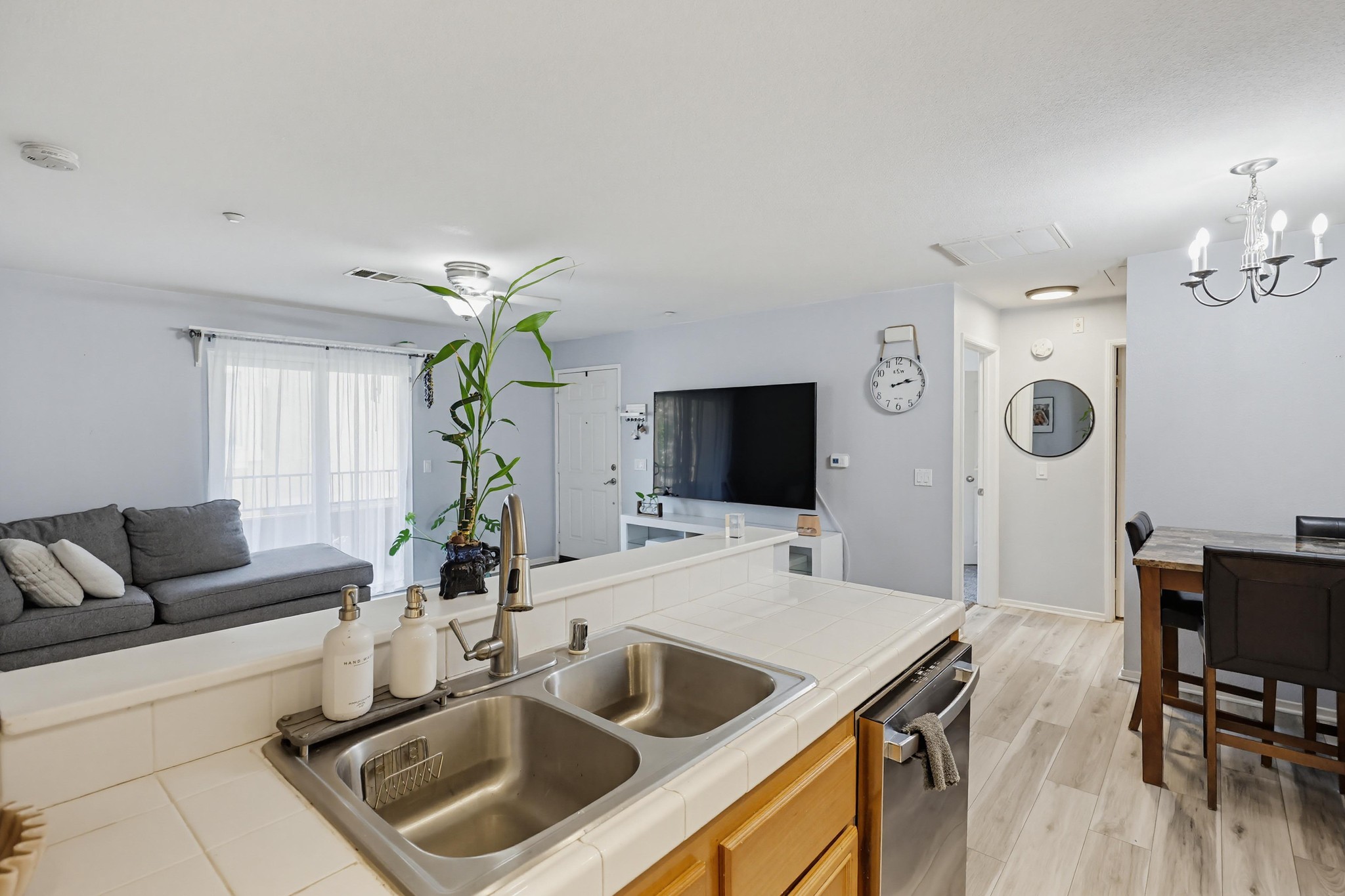 Virtual tour photo 18 of 47 for 9728 Marilla Dr UNIT 205