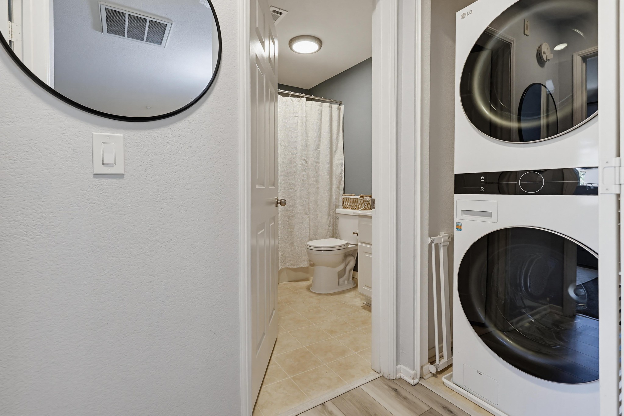 Virtual tour photo 27 of 47 for 9728 Marilla Dr UNIT 205