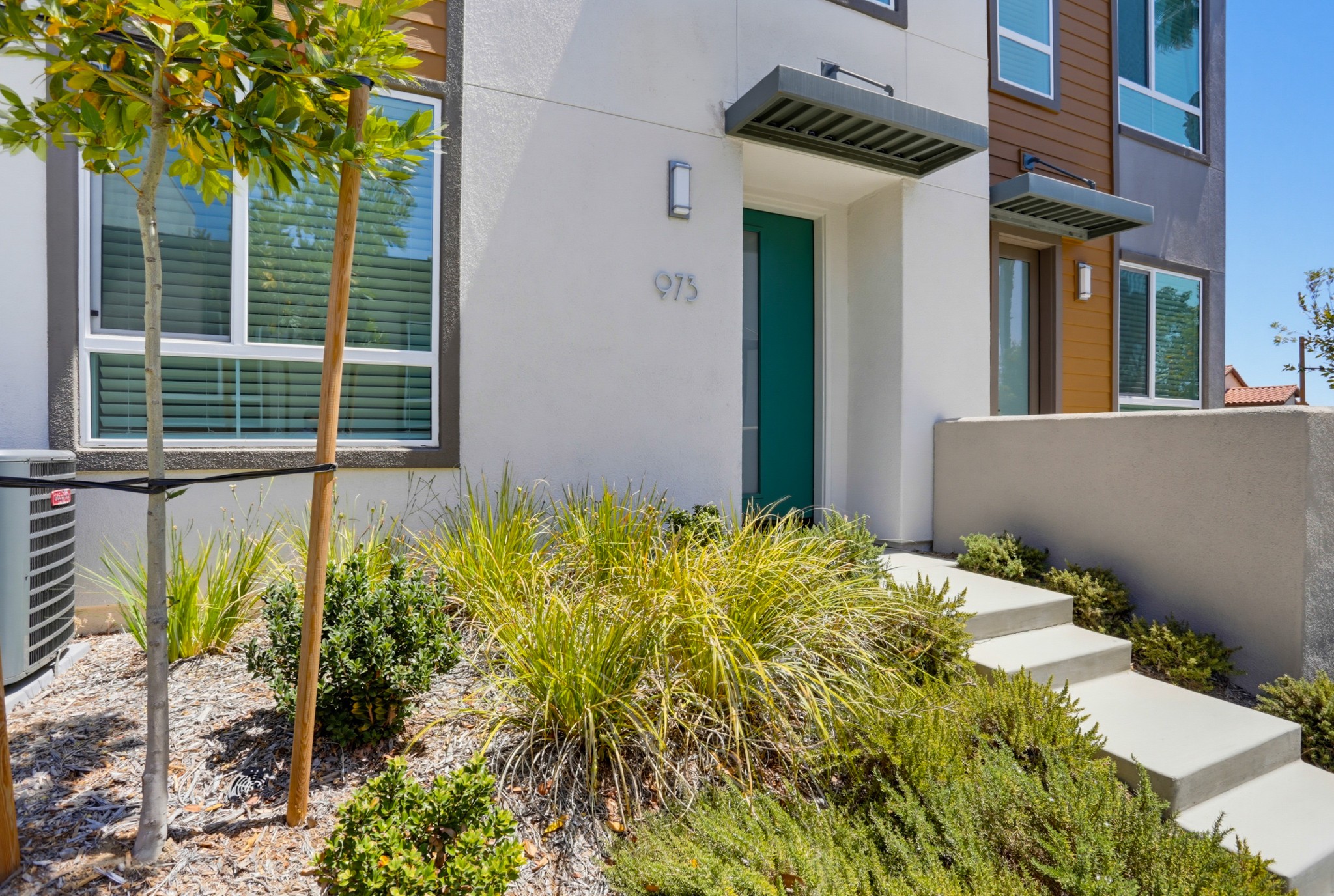 Virtual tour photo 1 of 43 for 973 Bradley Wy