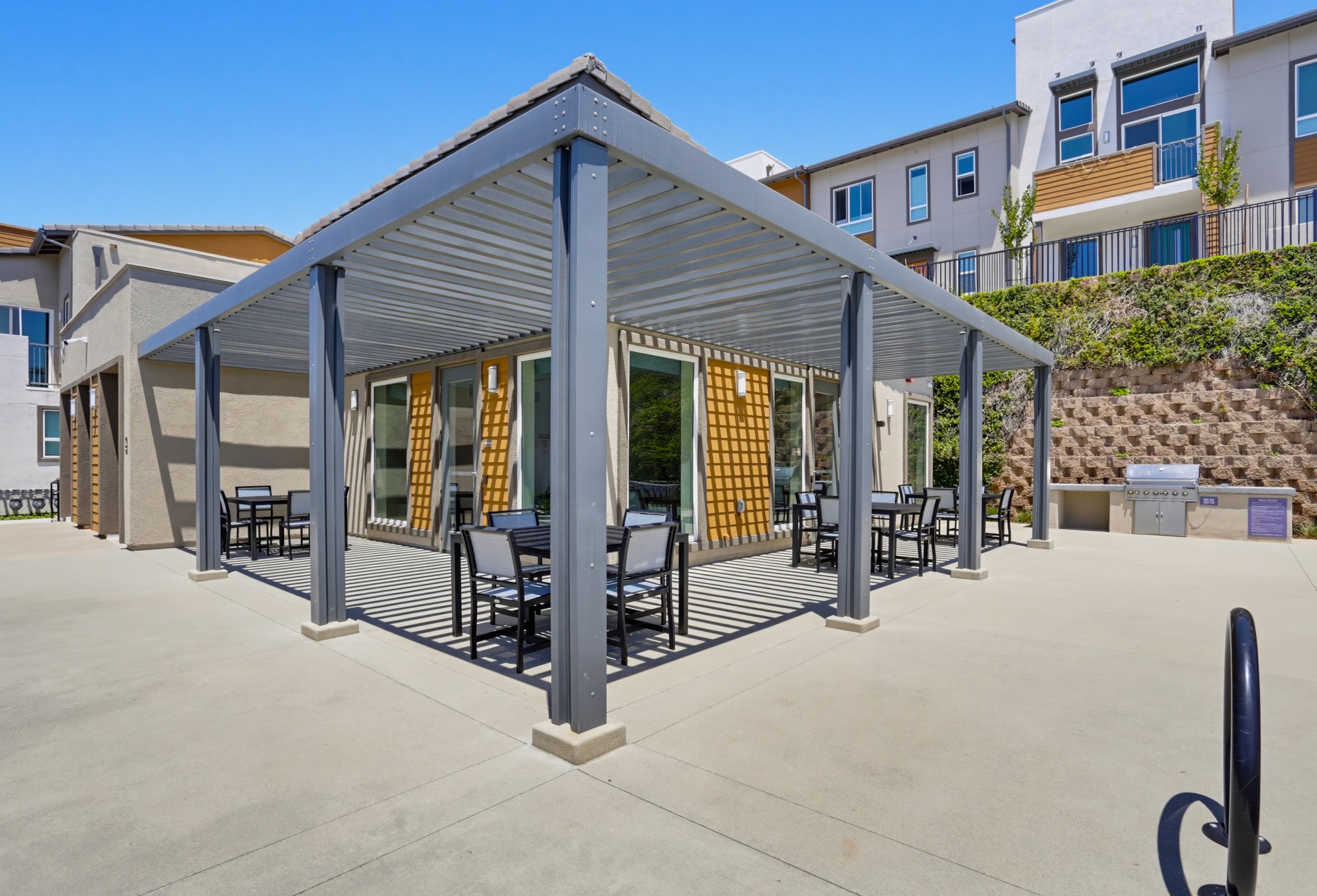 Virtual tour photo 40 of 43 for 973 Bradley Wy
