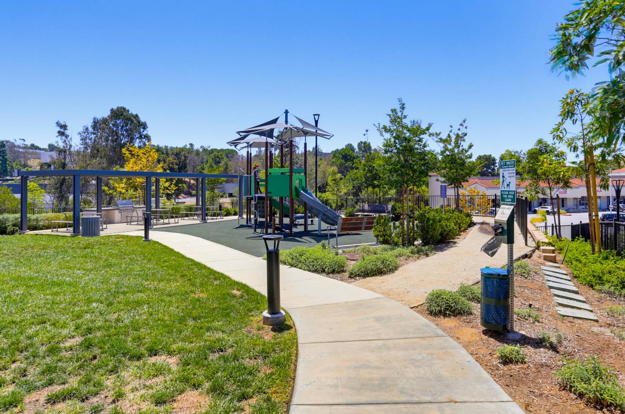 Virtual tour photo 42 of 43 for 973 Bradley Wy