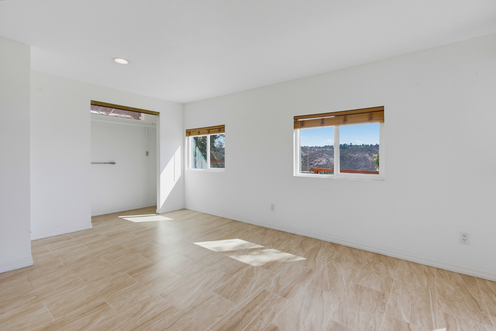 Virtual tour photo 29 of 66 for 9735 Del Dios Rd