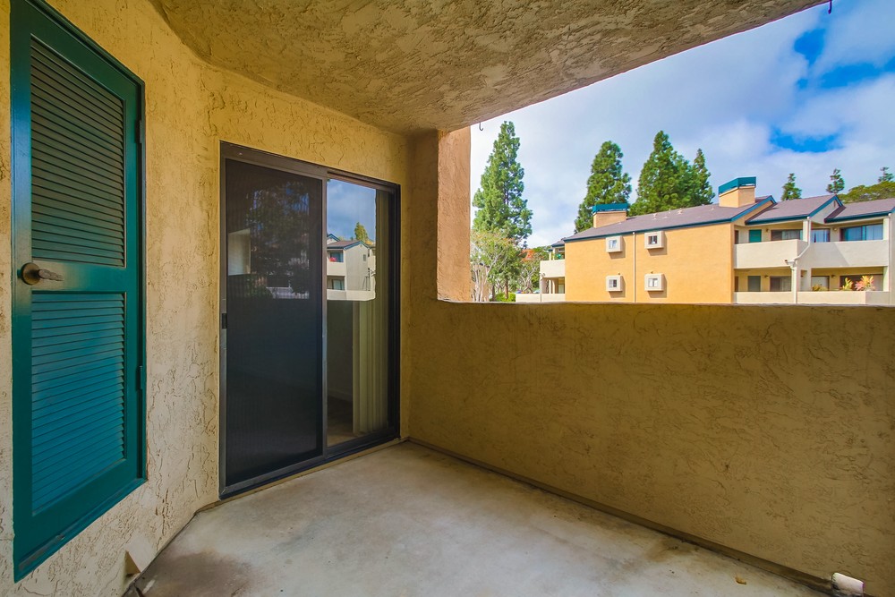 Virtual tour photo 33 of 41 for 9735 Mesa Springs Way #155