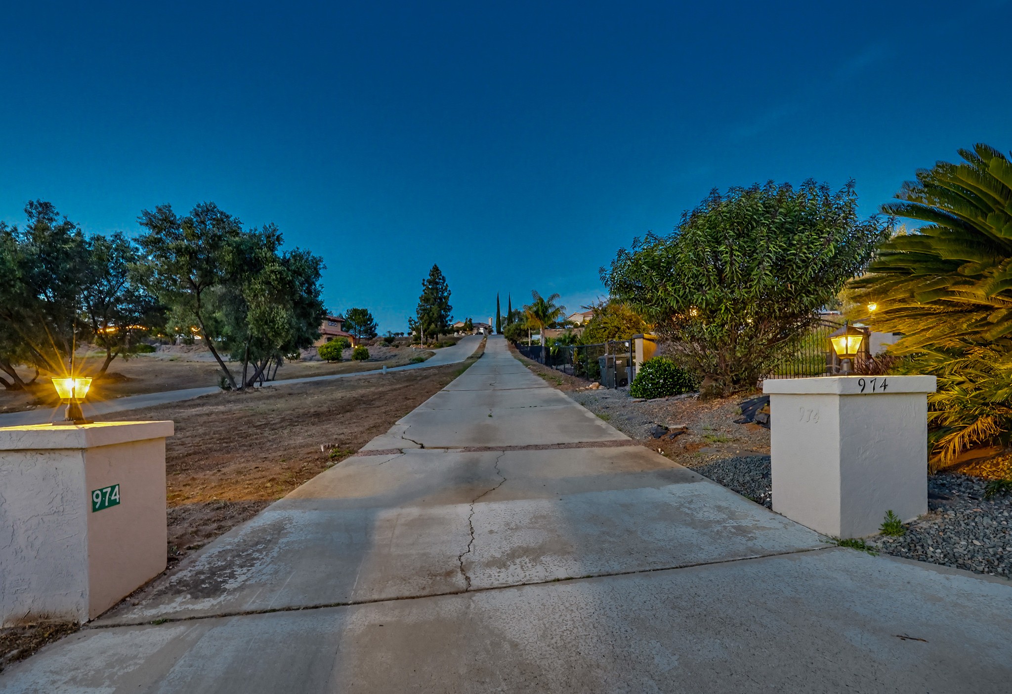 Virtual tour photo 3 of 136 for 974 Bremen Way