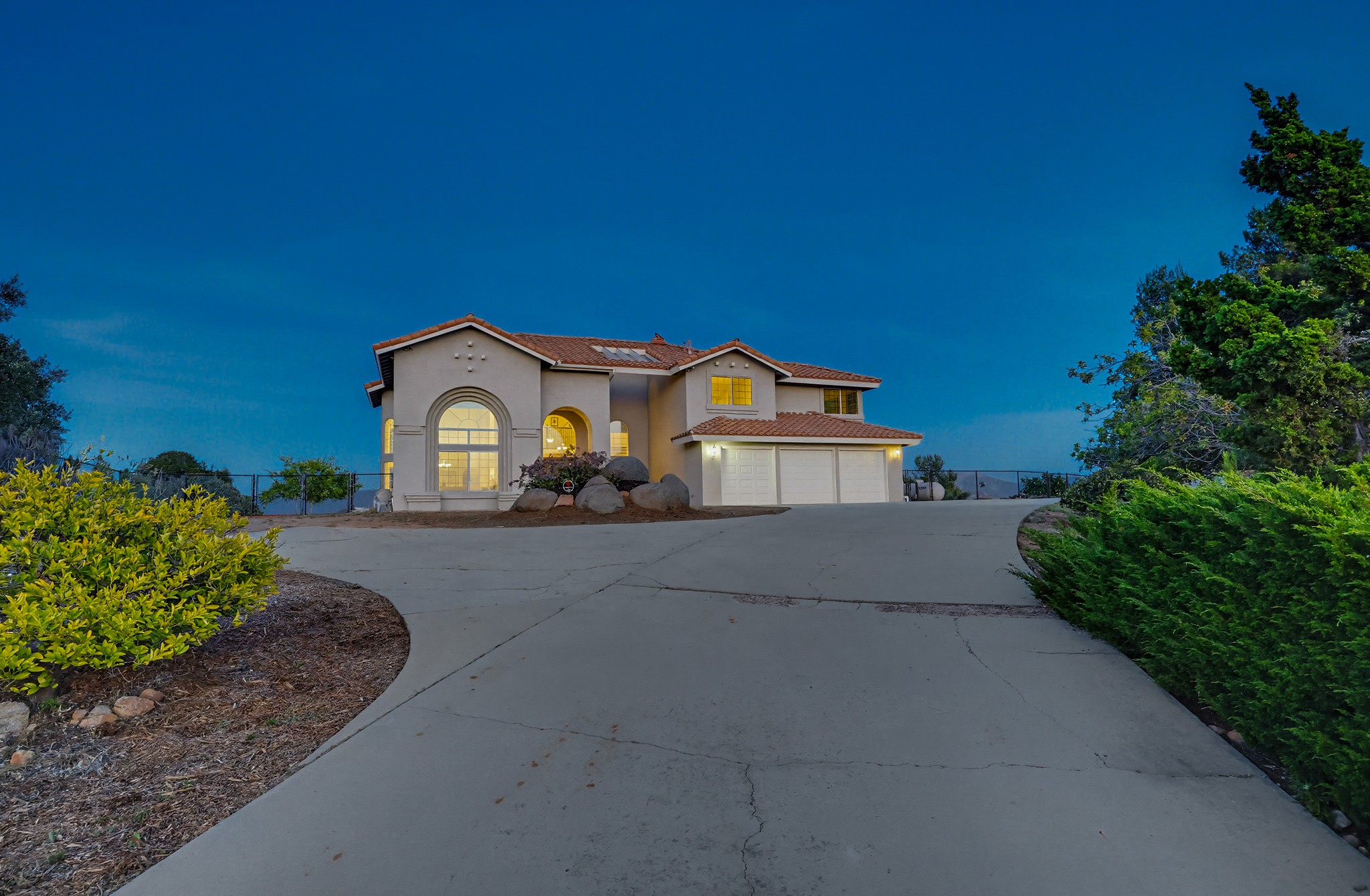 Virtual tour photo 8 of 136 for 974 Bremen Way